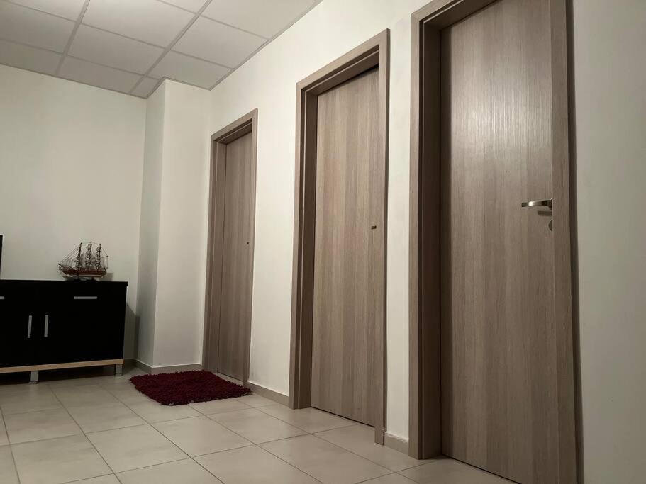 Sparrow Apartmens - Vrabcia Ulica 9, コシツェ エクステリア 写真