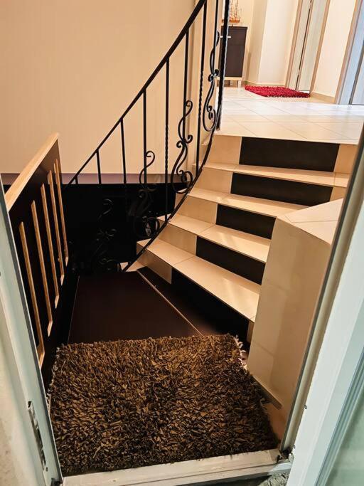 Sparrow Apartmens - Vrabcia Ulica 9, コシツェ エクステリア 写真