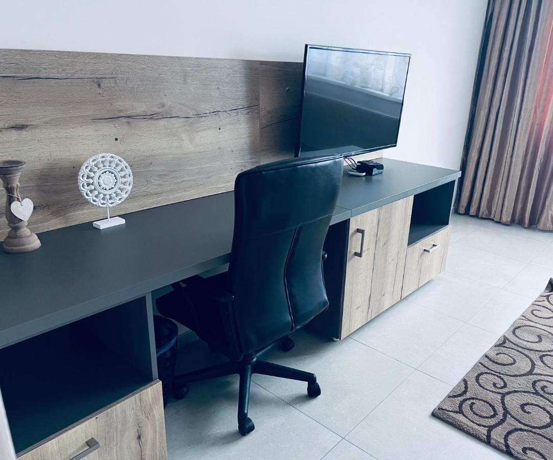Sparrow Apartmens - Vrabcia Ulica 9, コシツェ エクステリア 写真